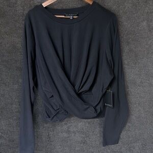 NWT ELOQUII Black Twist Front Long Sleeve Crew Neck Top Size 22/24 (3X)